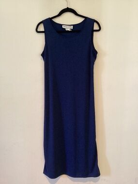 VICTORIA HOLLEY Vintage Dress